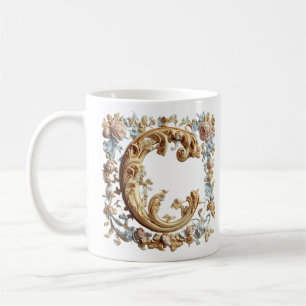Tasse Baroque initiale 'C' pour une princesse du c