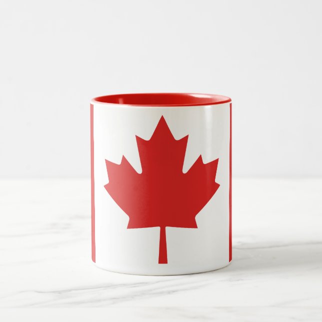 Tasse canadienne de drapeau (Centre)