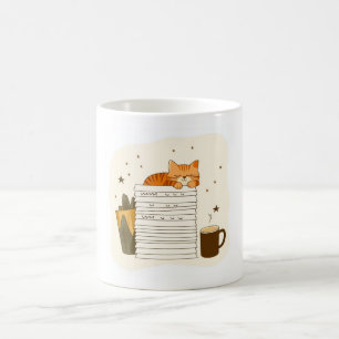 Tasse Chat Endormi sur Pile de Livres