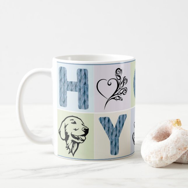 Tasse chaude et de hygge (lettres et pastels (Avec donut)