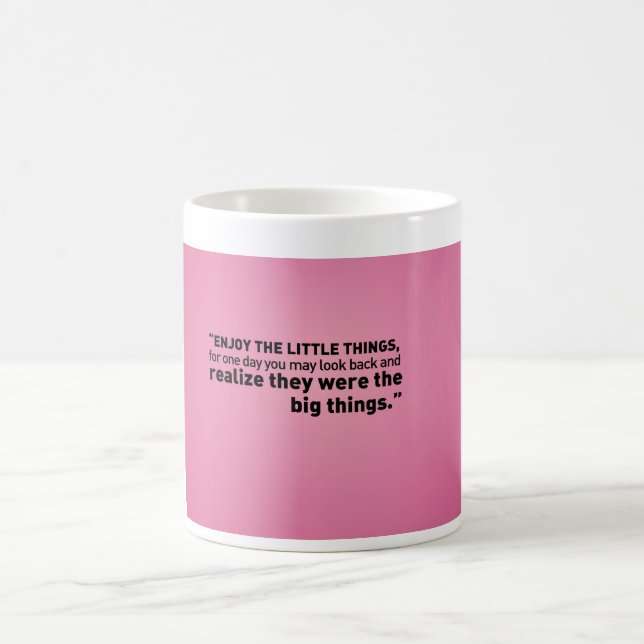 Tasse classique blanche avec la citation (Centre)