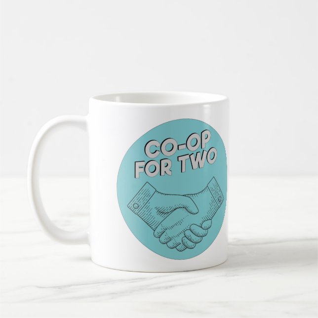 Tasse classique de 11oz avec logo Co-op for Two (Gauche)