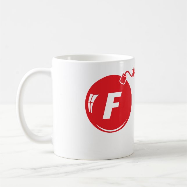 Tasse classique de bombe de F (Gauche)