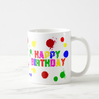 tasse colorée d'anniversaire