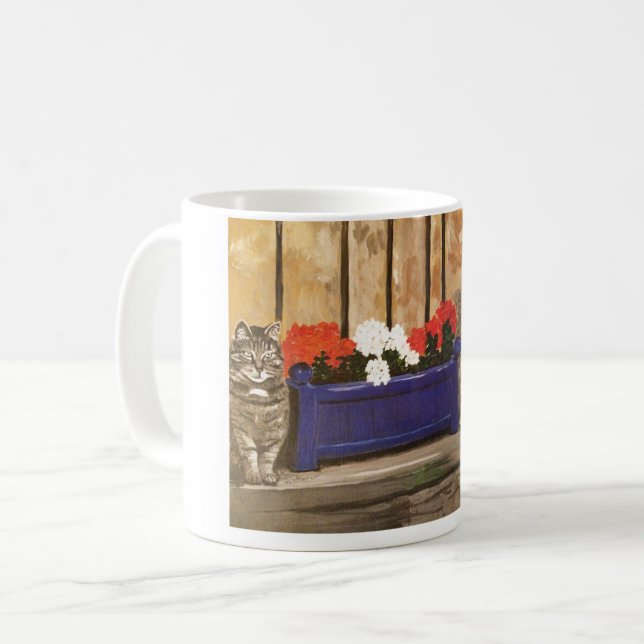 Tasse comportant la boîte de chat et de fleur (Devant gauche)