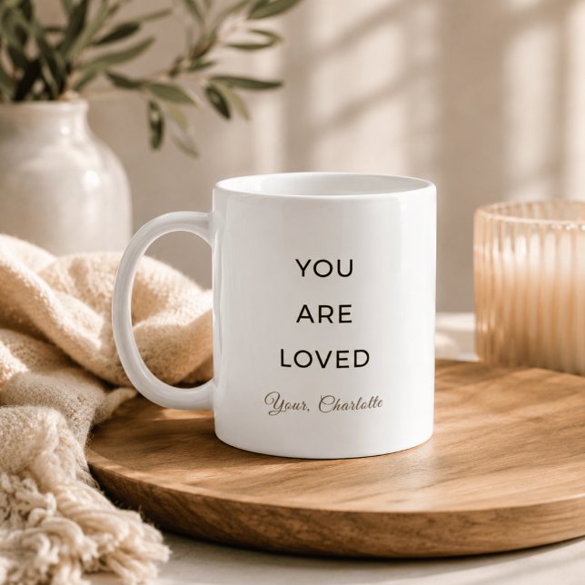 Tasse d'affirmation minimaliste Tu Es Aimé (Créateur téléchargé)