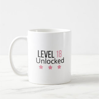 Tasse d'anniversaire rose Niveau 18 débloqué