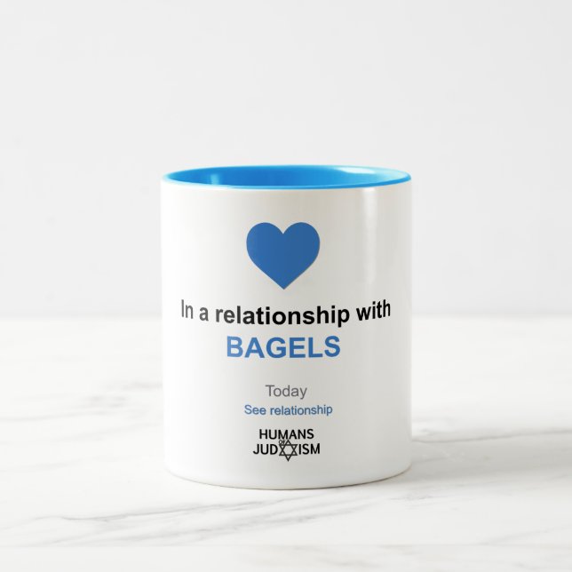Tasse : Dans un rapport avec des bagels (Centre)