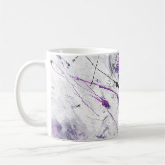 Tasse d'art abstrait violet foncé noir