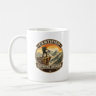Tasse d'aventure de montagne de repassage extrême