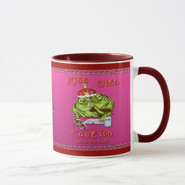 Tasse de baiser avec prudence (Droite)