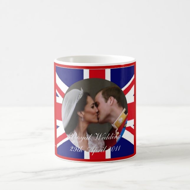 Tasse de baiser l'épousant royal de William et de (Centre)
