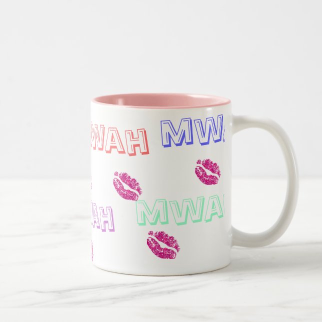 Tasse de baiser (Mwah) (Droit)