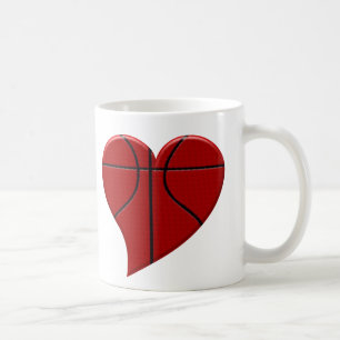 Tasse de basket-ball de coeur