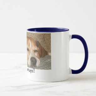 Tasse de beagle de lundi