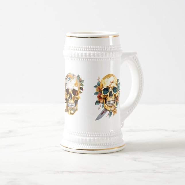 Tasse de bière avec crânes d'or (Devant droit)