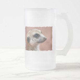 Tasse de bière curieuse de Meerkat