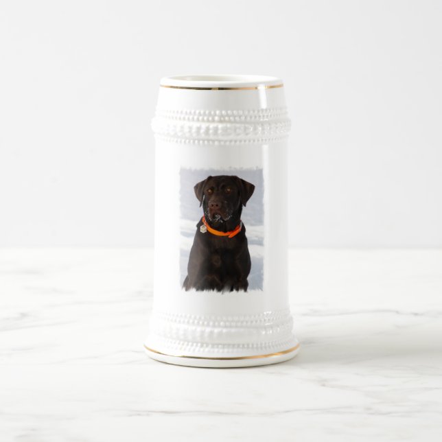 Tasse de bière de Labrador de chocolat (Centre)