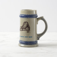 Tasse de bière drôle de singe