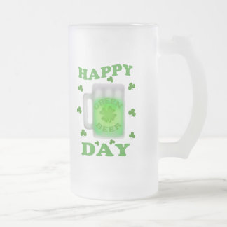 Tasse de bière verte irlandaise du jour de St