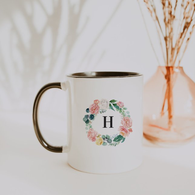 Tasse de café à monogramme en couronne florale ros (Créateur téléchargé)