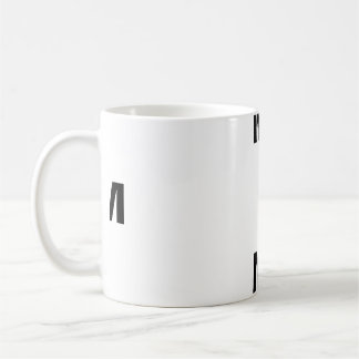 Tasse de café à monogramme M