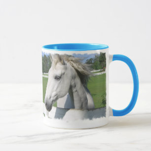 Tasse de café Arabe blanche de cheval