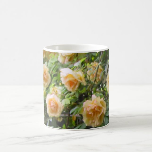 Tasse de café avec des roses (Centre)