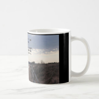 tasse de café avec le chemin aux promesses de lac…