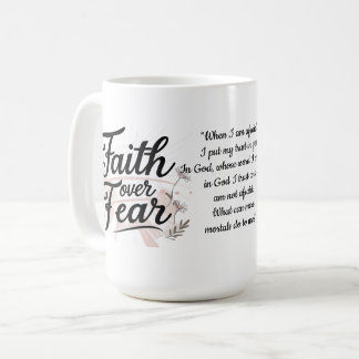 Tasse de café avec verset biblique inspirant