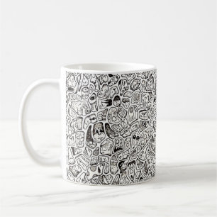 Tasse de café avec visages de dessin animé drôles