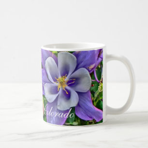 Tasse de café colombine de fleur du Colorado