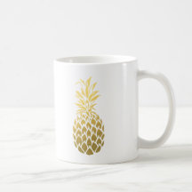 Tasse de café d'ananas de feuille d'or