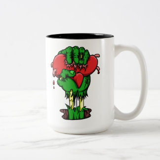 Tasse de café de coeur de zombi