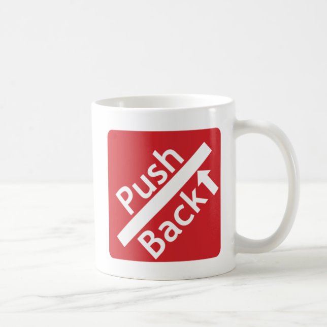 Tasse de café de recul (Droite)