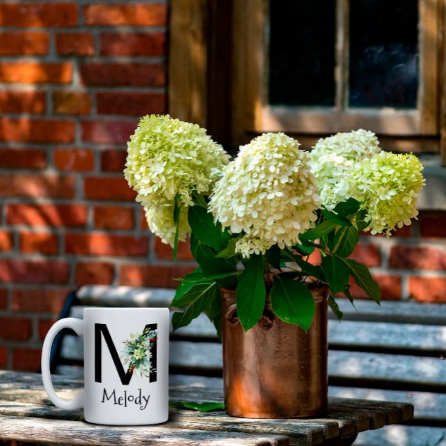 Tasse de café de retraite avec monogramme de fleur (Créateur téléchargé)
