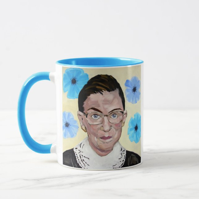 Tasse de café de Ruth Bader Ginsburg RBG notoire (Gauche)