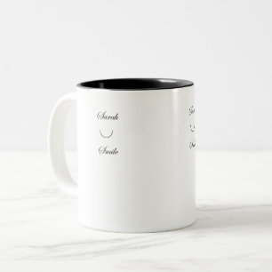 Tasse de café de sourire de Sarah