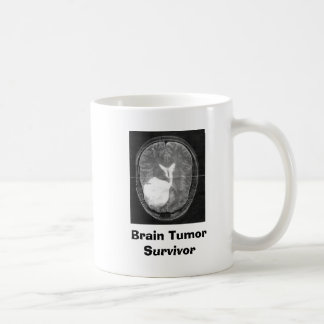 Tasse de café de survivant de tumeur cérébrale