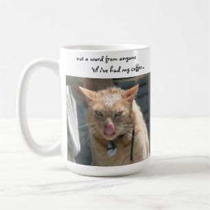 Tasse de café drôle de chat grincheux