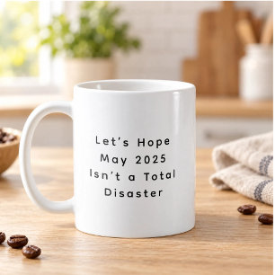 Tasse de café drôle pour survivre au chaos avec hu
