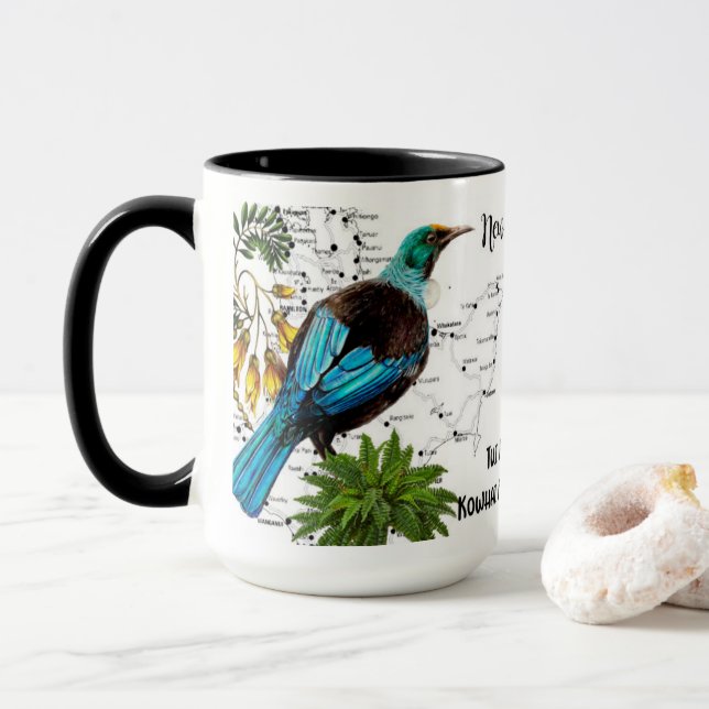 Tasse de café indigène d'oiseau de la Nouvelle (Avec donut)