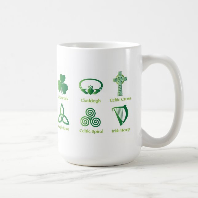 Tasse de café irlandaise de symboles, héritage (Droite)