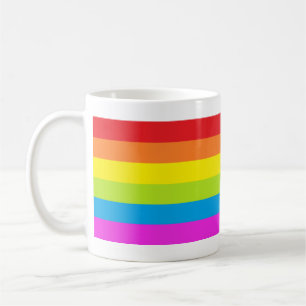 Tasse de café lumineuse de rayure d'arc-en-ciel