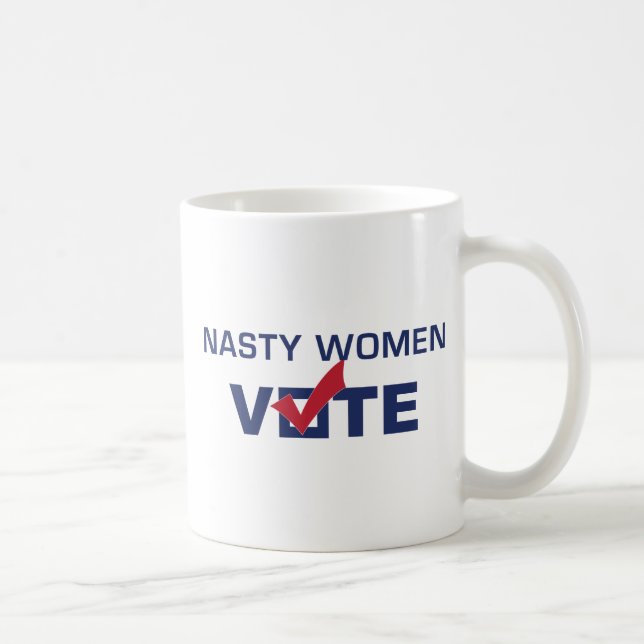 Tasse de café méchante de vote de femmes (Droite)