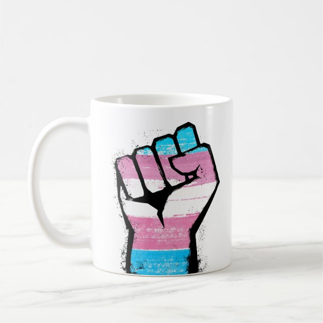 Tasse de café Poing de la fierté trans (Gauche)