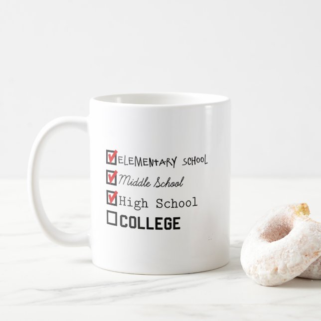 Tasse de café pour l'étudiant universitaire (Avec donut)