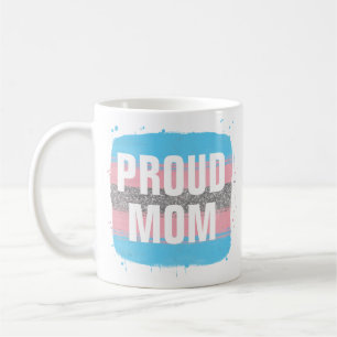 Tasse de café pour maman fière du drapeau transgen
