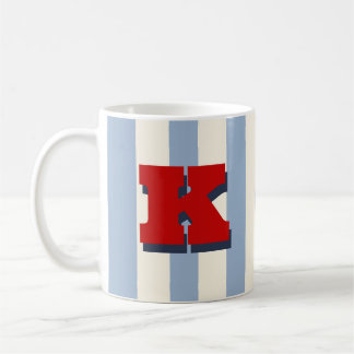 Tasse de café rayée personnalisée avec initiale en