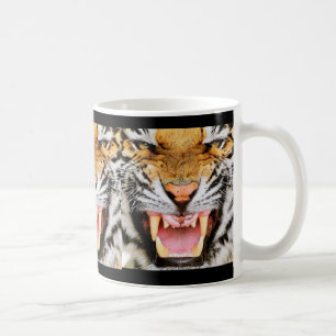 Tasse de café très fâchée de tigre de Bengale